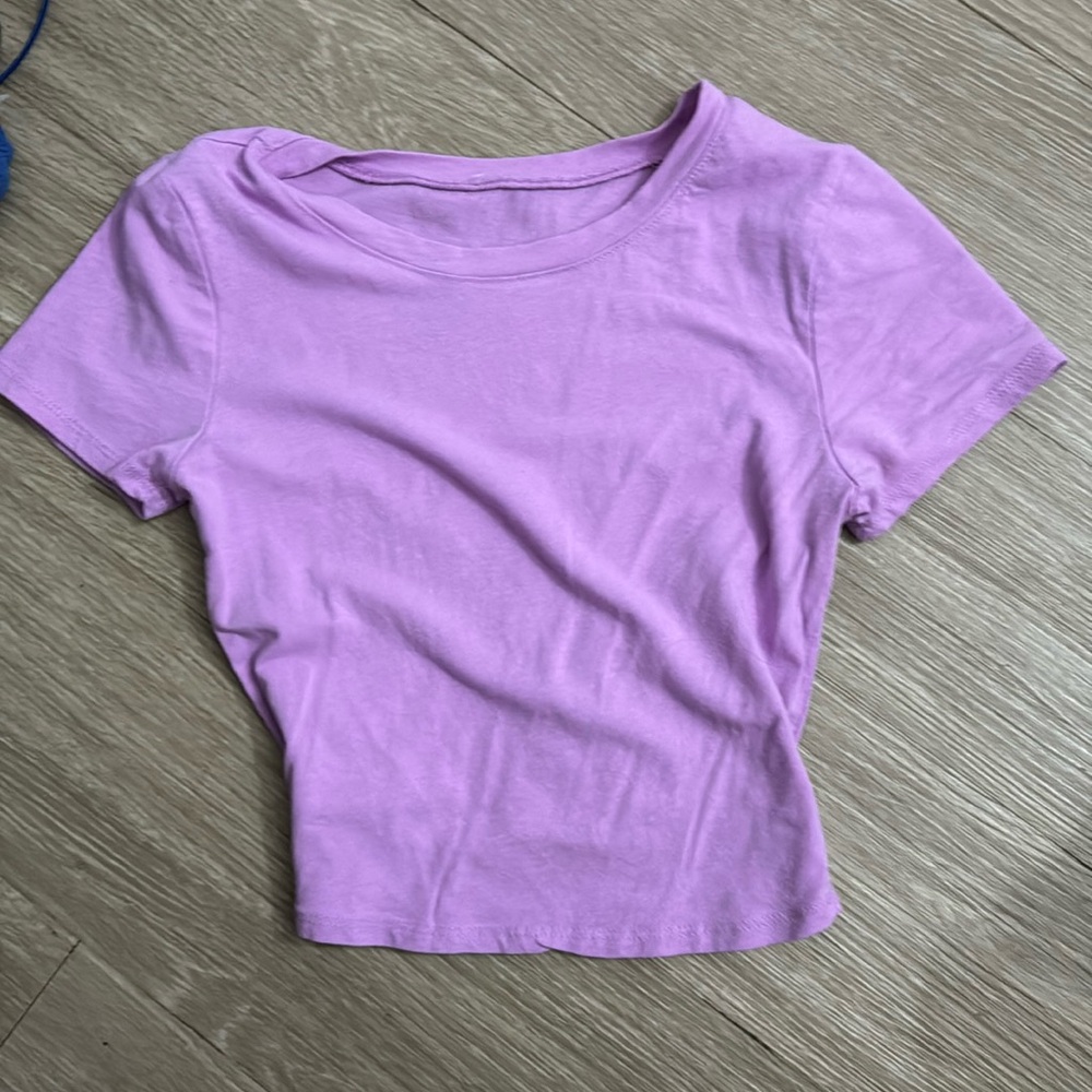 Tillys crop top